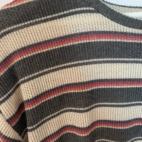 AE Striped Tee - Picture 5 of 5